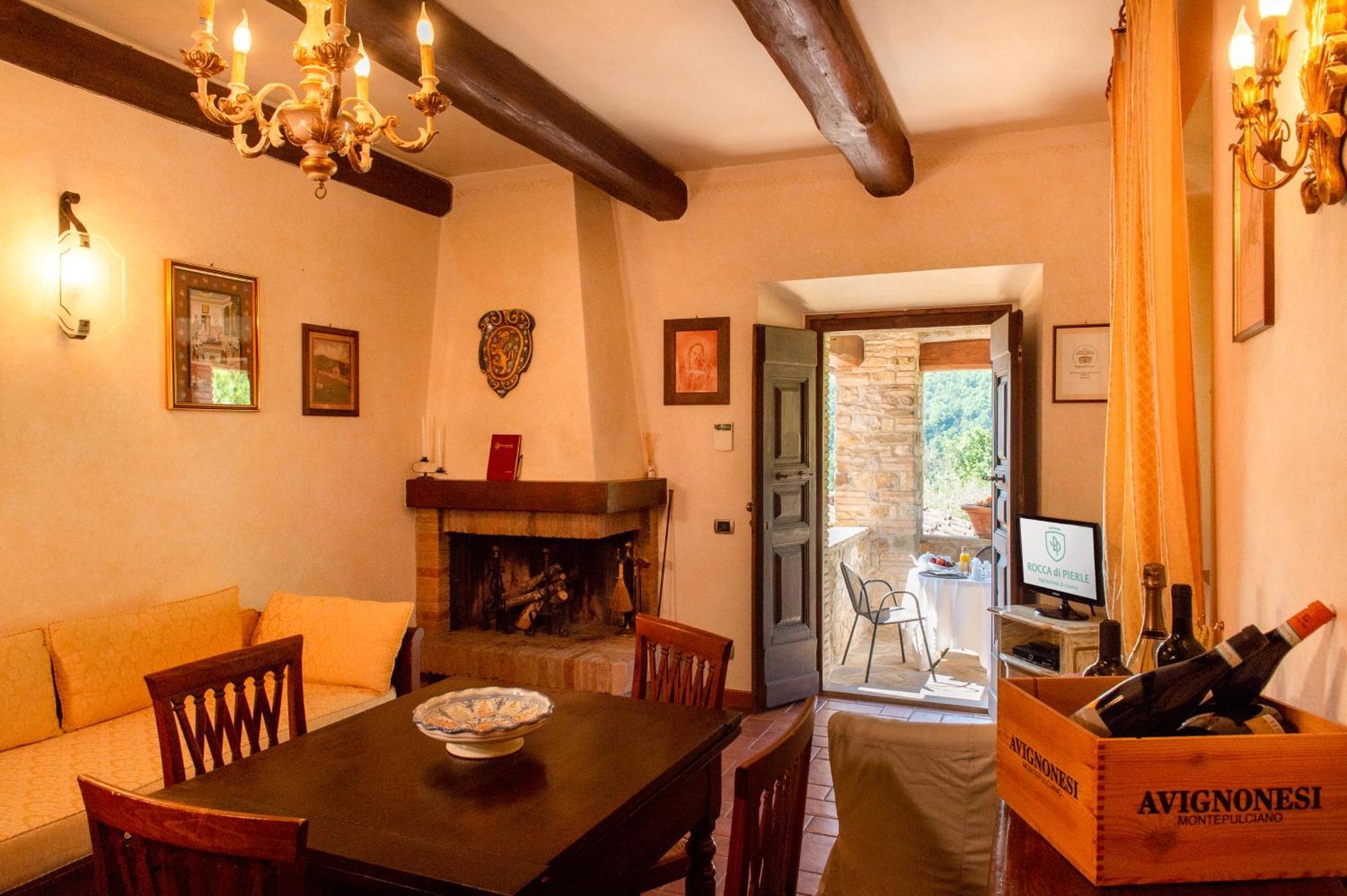 Landhaus Rocca Di Pierle, Di Charme - Cortona *